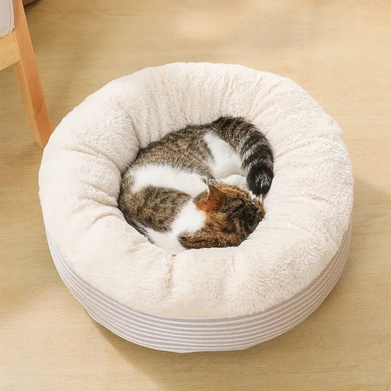 Cozy Pet Bed for Cats and Small Dogs - Soft, Warm, and Breathable Sleeping Nest-My Little Pet